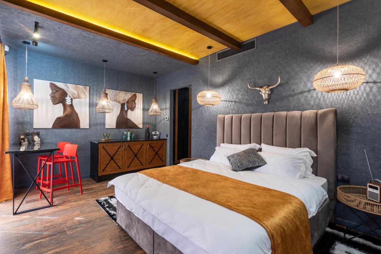 Mr Grey Boutique Hotel Одесса Экстерьер фото