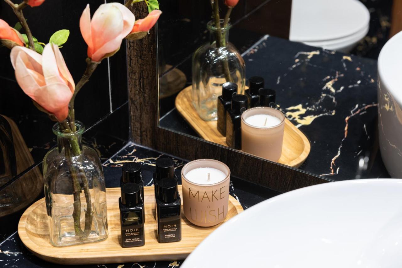 Mr Grey Boutique Hotel Одесса Экстерьер фото