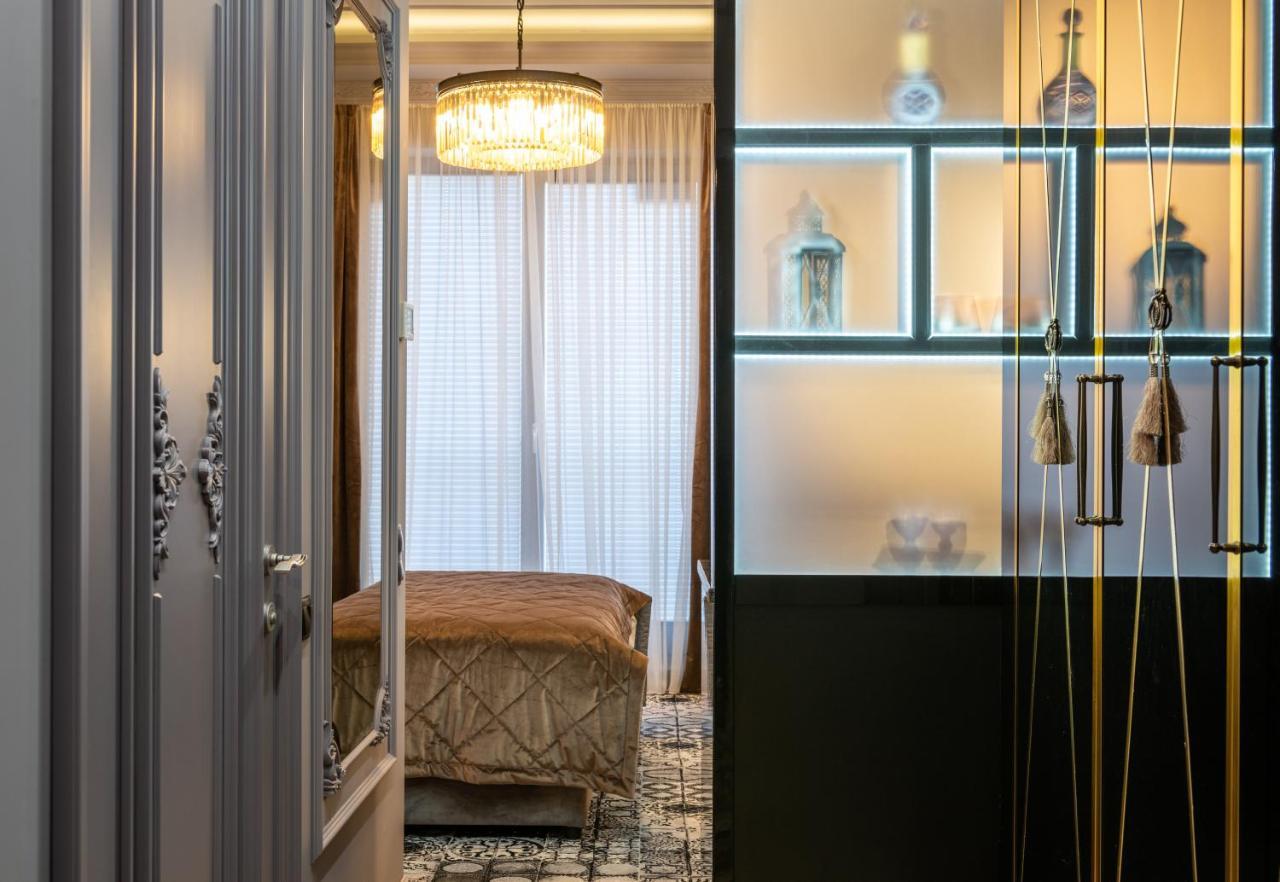 Mr Grey Boutique Hotel Одесса Экстерьер фото