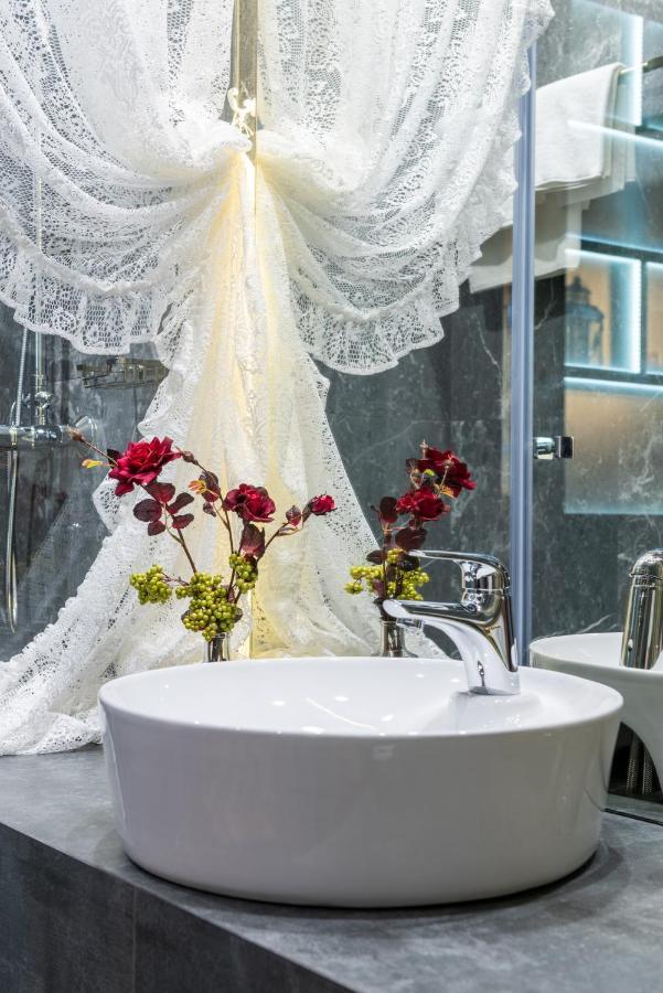 Mr Grey Boutique Hotel Одесса Экстерьер фото