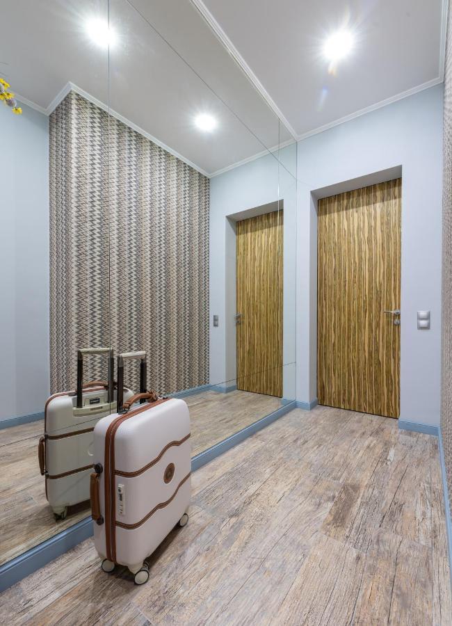 Mr Grey Boutique Hotel Одесса Экстерьер фото