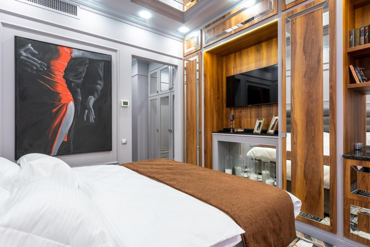 Mr Grey Boutique Hotel Одесса Экстерьер фото