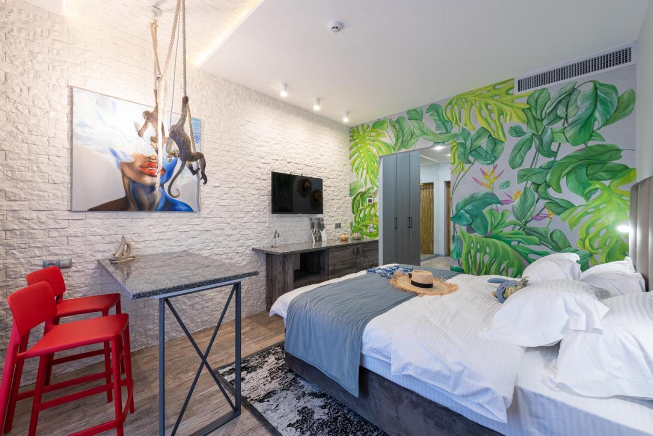 Mr Grey Boutique Hotel Одесса Экстерьер фото